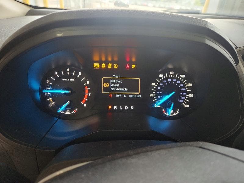 2017 FORD EDGE SE 9