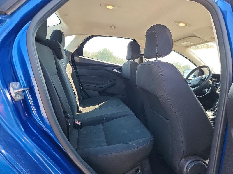 2018 FORD FOCUS SE 10