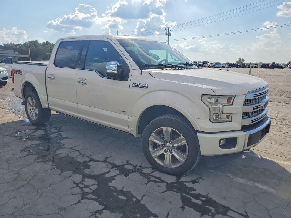 2017 FORD F150 SUPERCREW 4