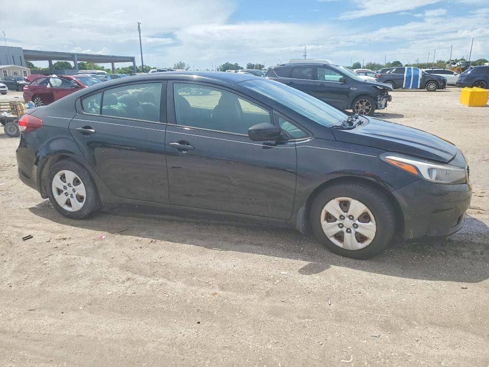 2018 KIA FORTE LX 4
