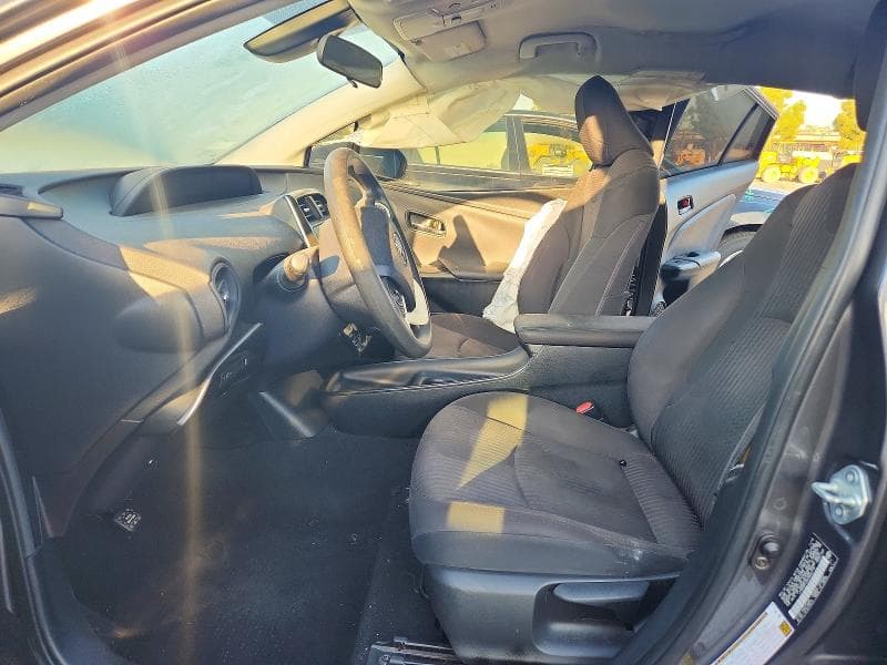 2017 TOYOTA PRIUS TWO 7