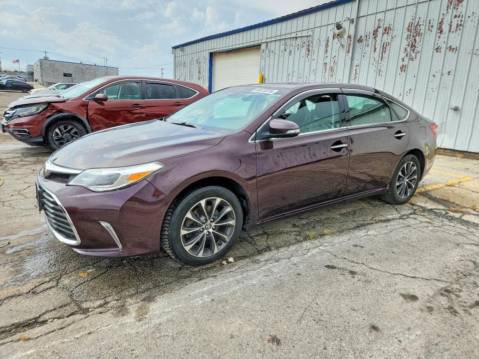 2018 TOYOTA AVALON XLE