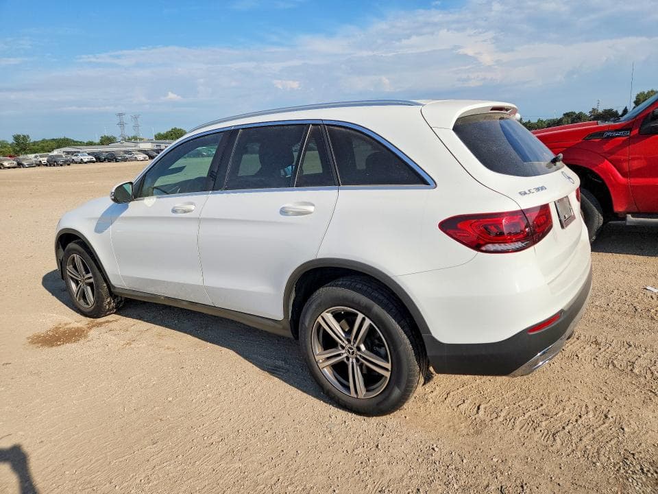 2020 MERCEDES-BENZ GLC 300 2