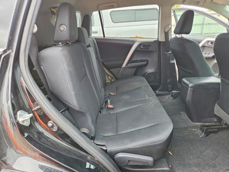 2017 TOYOTA RAV4 LE 11