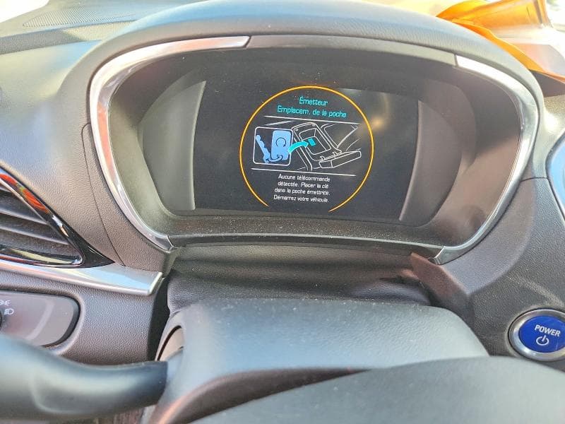 2018 CHEVROLET VOLT PREMIER 9