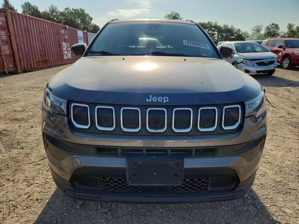 2022 JEEP COMPASS LATITUDE LUX 5