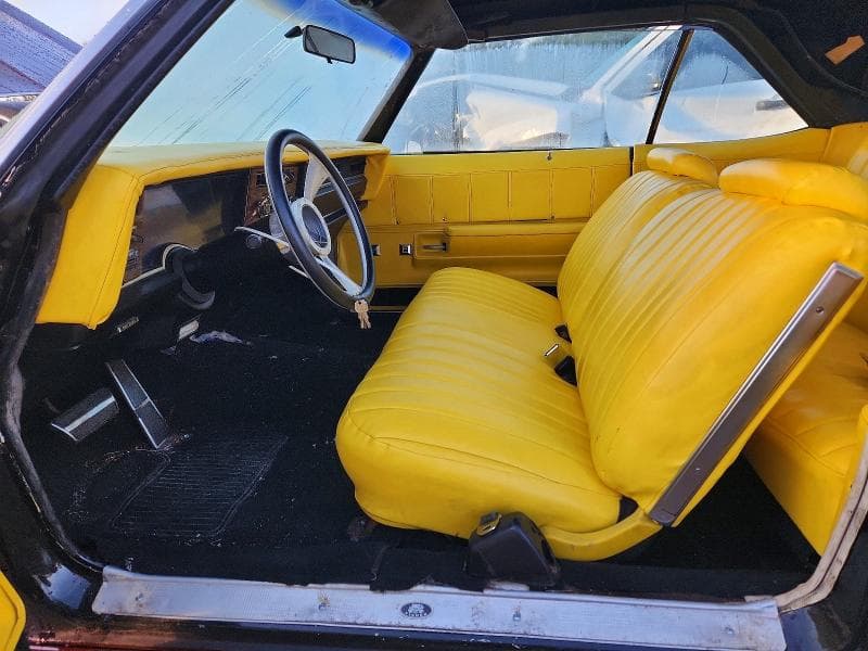 1975 OLDSMOBILE DELTA 88 7