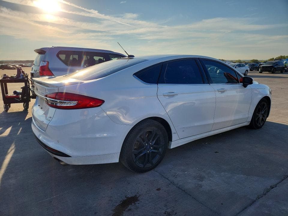 2018 FORD FUSION SE 3