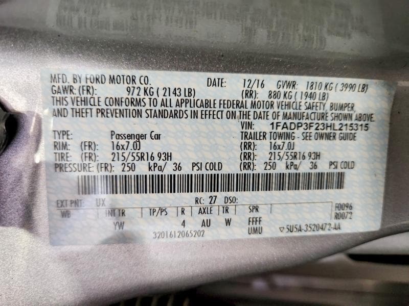 2017 FORD FOCUS SE 12