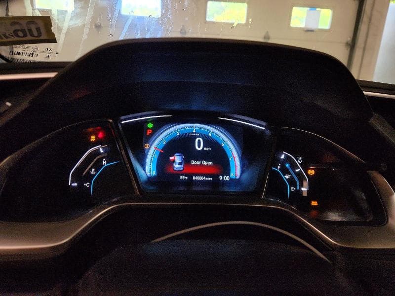 2018 HONDA CIVIC EX 9