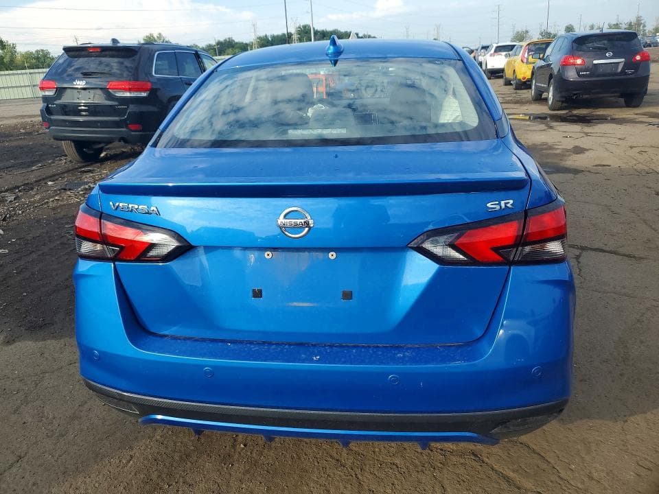 2020 NISSAN VERSA SR 6