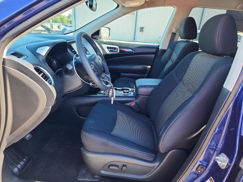 2019 NISSAN PATHFINDER SV 7