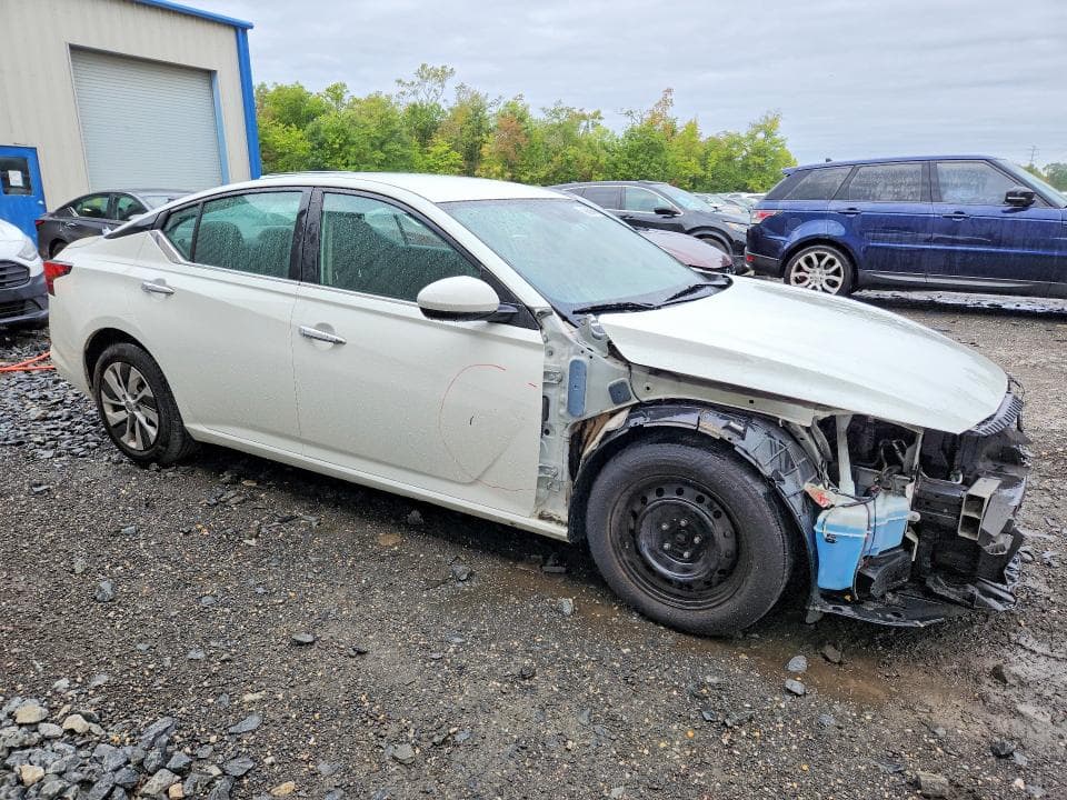 2023 NISSAN ALTIMA S 4