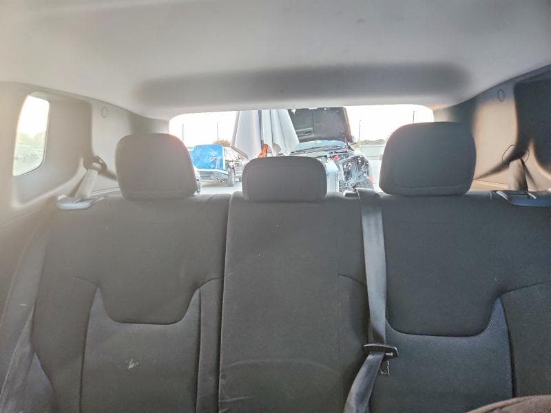 2018 JEEP RENEGADE SPORT 10