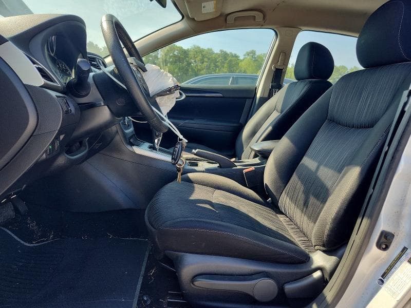 2019 NISSAN SENTRA SV 7