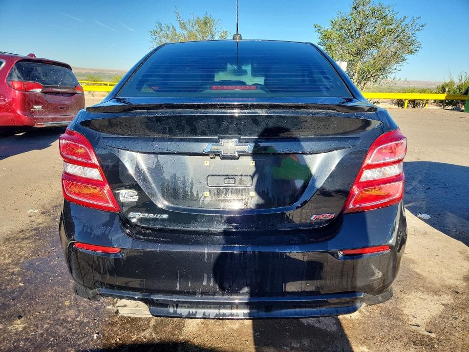 2019 CHEVROLET SONIC LT 6