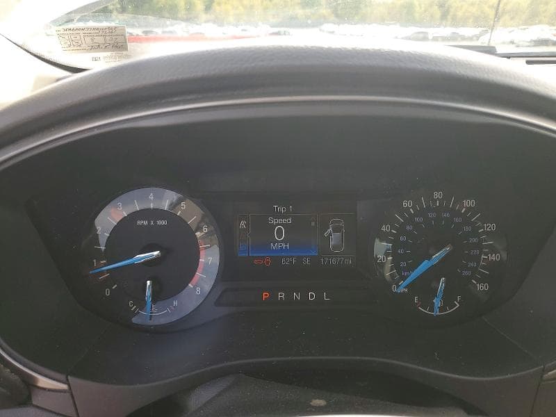 2017 FORD FUSION SE 9
