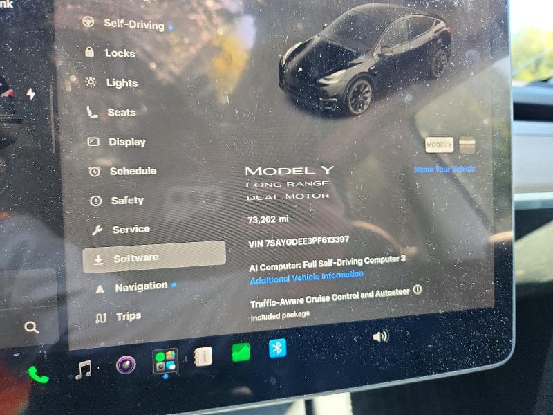 2023 TESLA MODEL Y 9