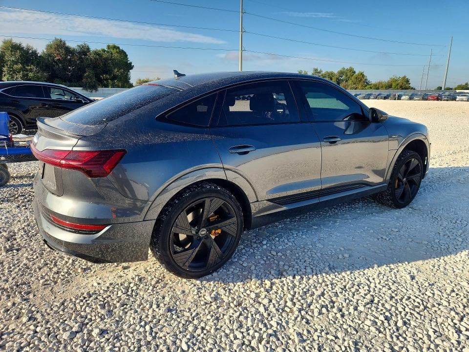 2022 AUDI E-TRON SPORTBACK PRESTIGE 3