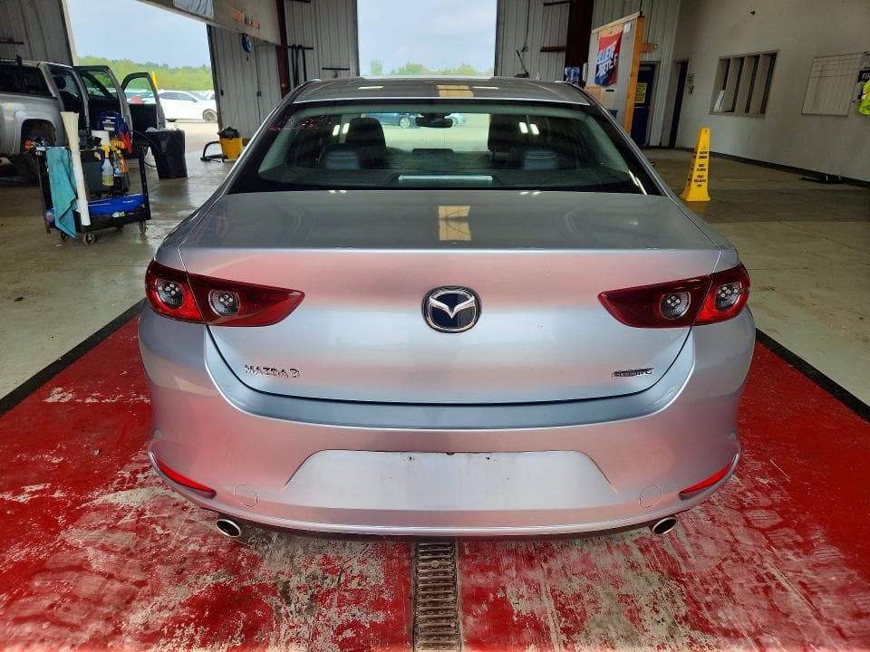 2020 MAZDA 3 SELECT 6