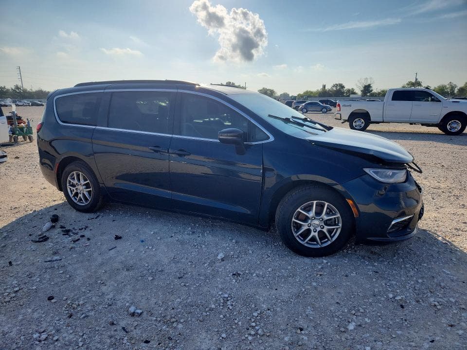 2021 CHRYSLER PACIFICA TOURING 4