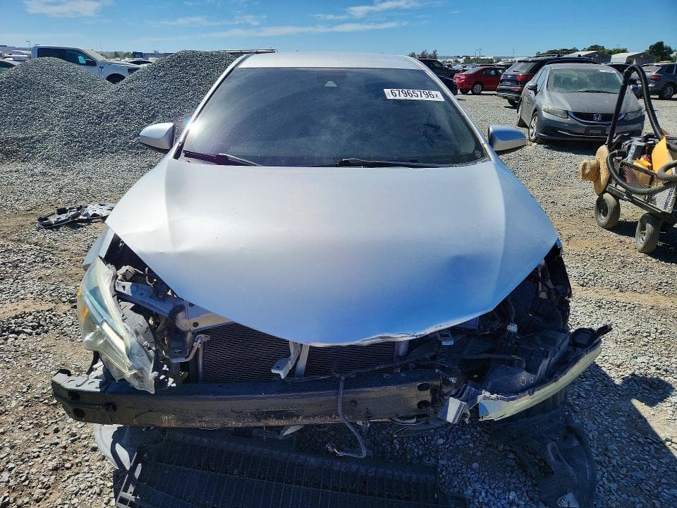 2017 TOYOTA COROLLA LE 5