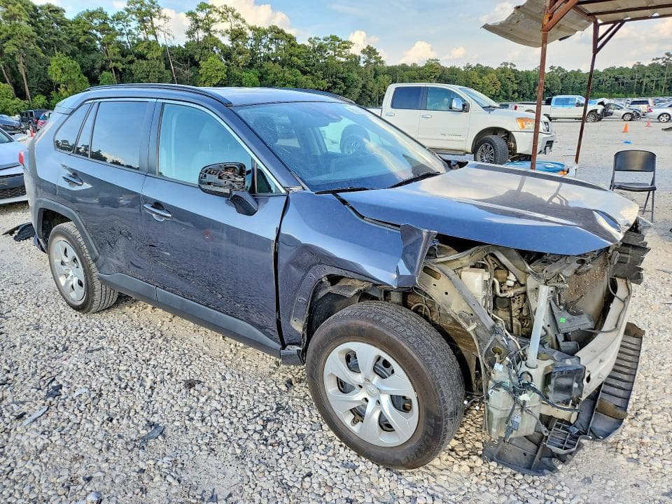 2019 TOYOTA RAV4 LE 4