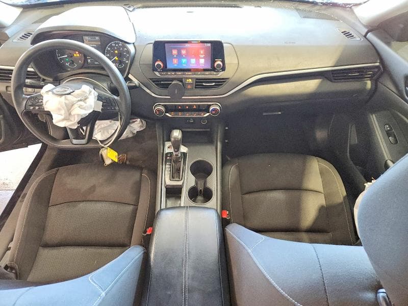 2023 NISSAN ALTIMA S 8