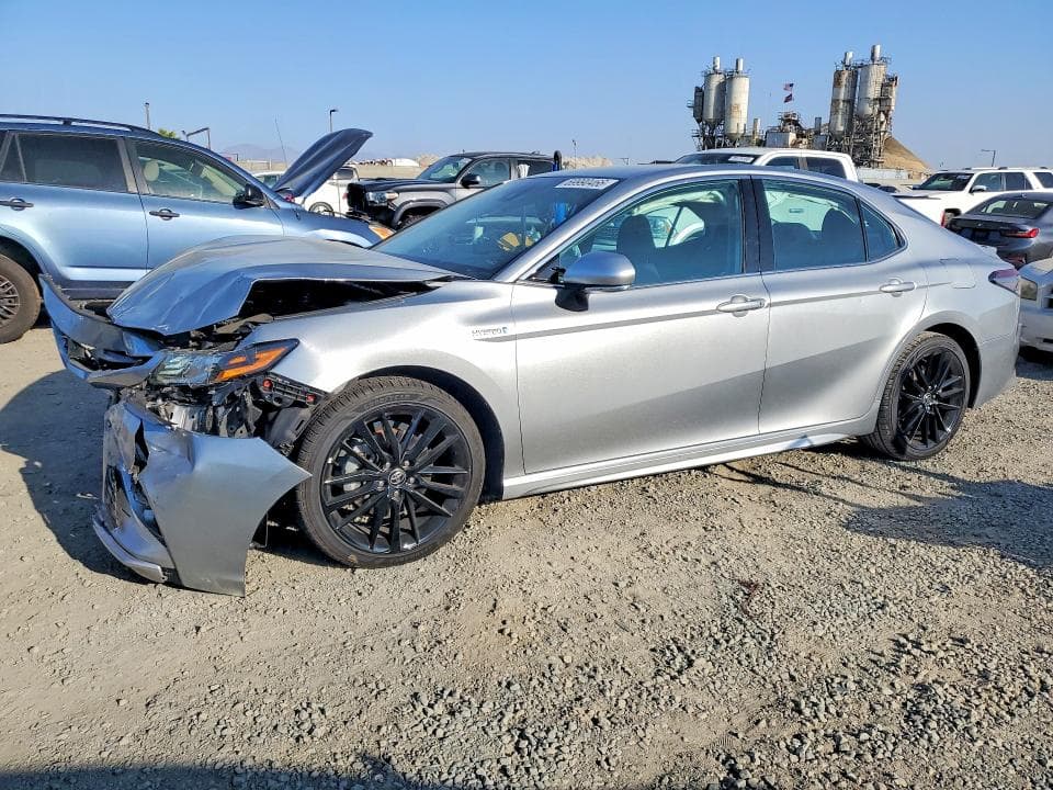2021 TOYOTA CAMRY XSE - 1