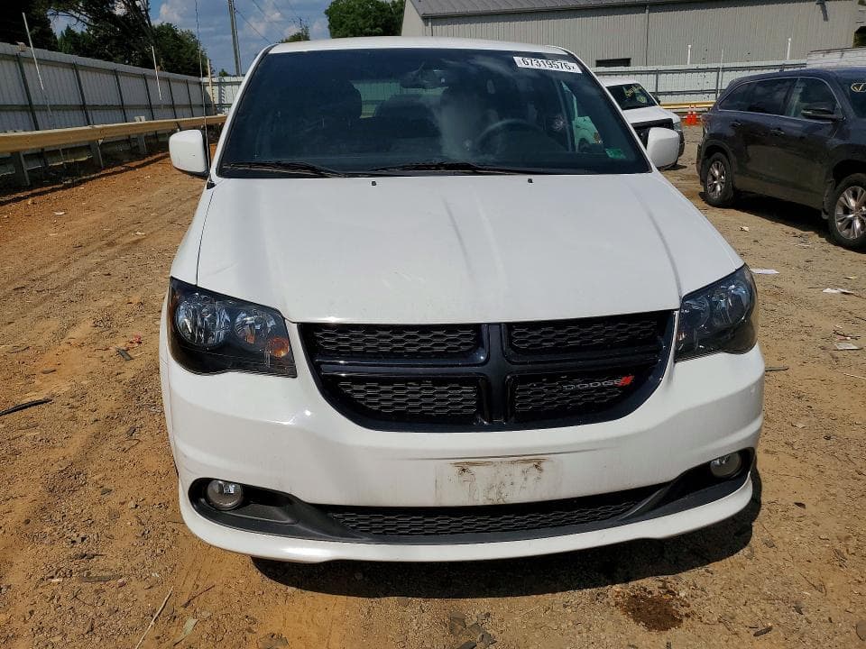 2018 DODGE GRAND CARAVAN SE 5