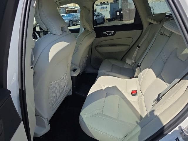 2026 VOLVO XC60 ULTRA 11