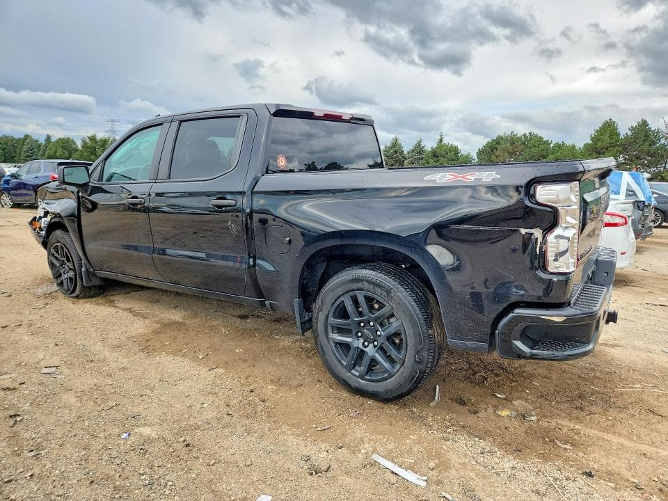 2023 CHEVROLET SILVERADO K1500 CUSTOM 2