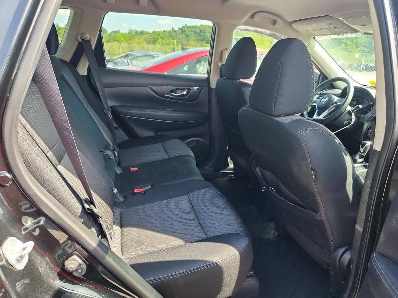 2017 NISSAN ROGUE S 11
