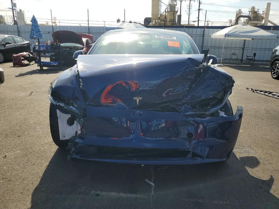 2025 TESLA MODEL 3 5
