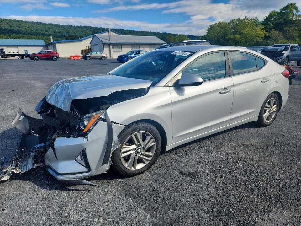 2020 HYUNDAI ELANTRA SEL - 1