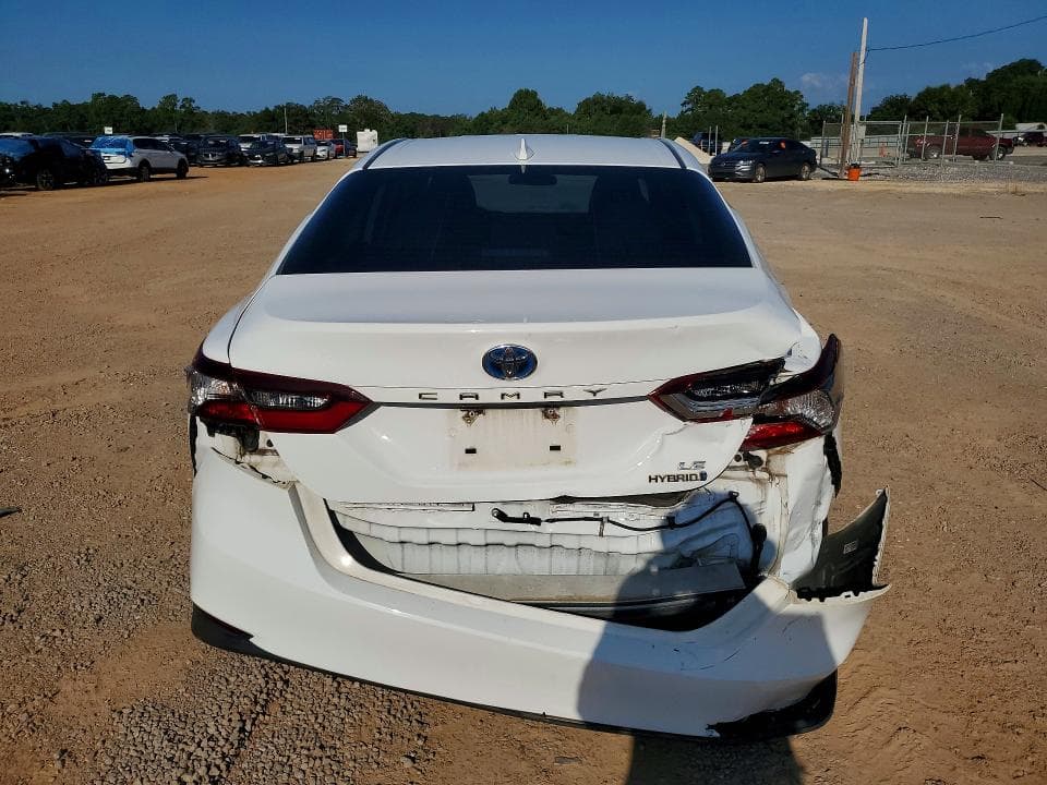 2021 TOYOTA CAMRY LE 6
