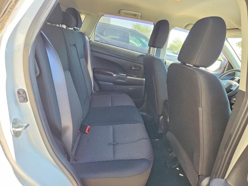 2019 MITSUBISHI OUTLANDER SPORT ES 11