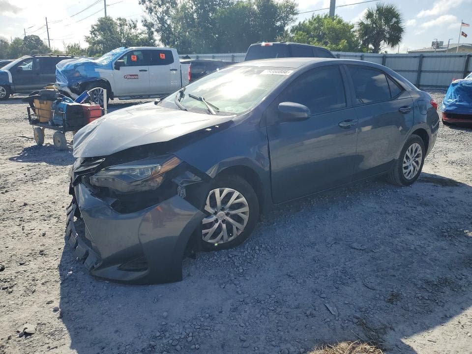 2019 TOYOTA COROLLA LE - 1