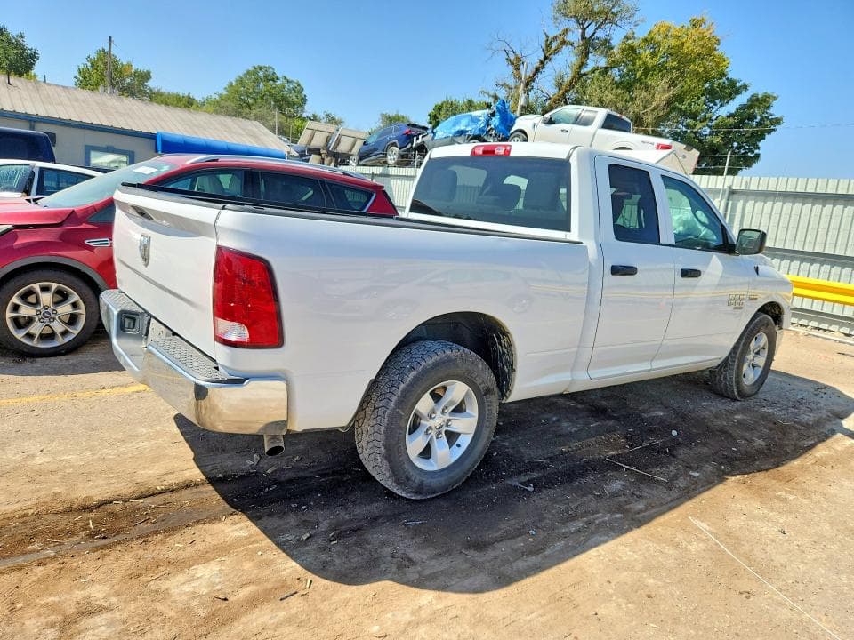 2019 RAM 1500 CLASSIC TRADESMAN 3
