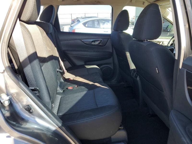 2017 NISSAN ROGUE S 11