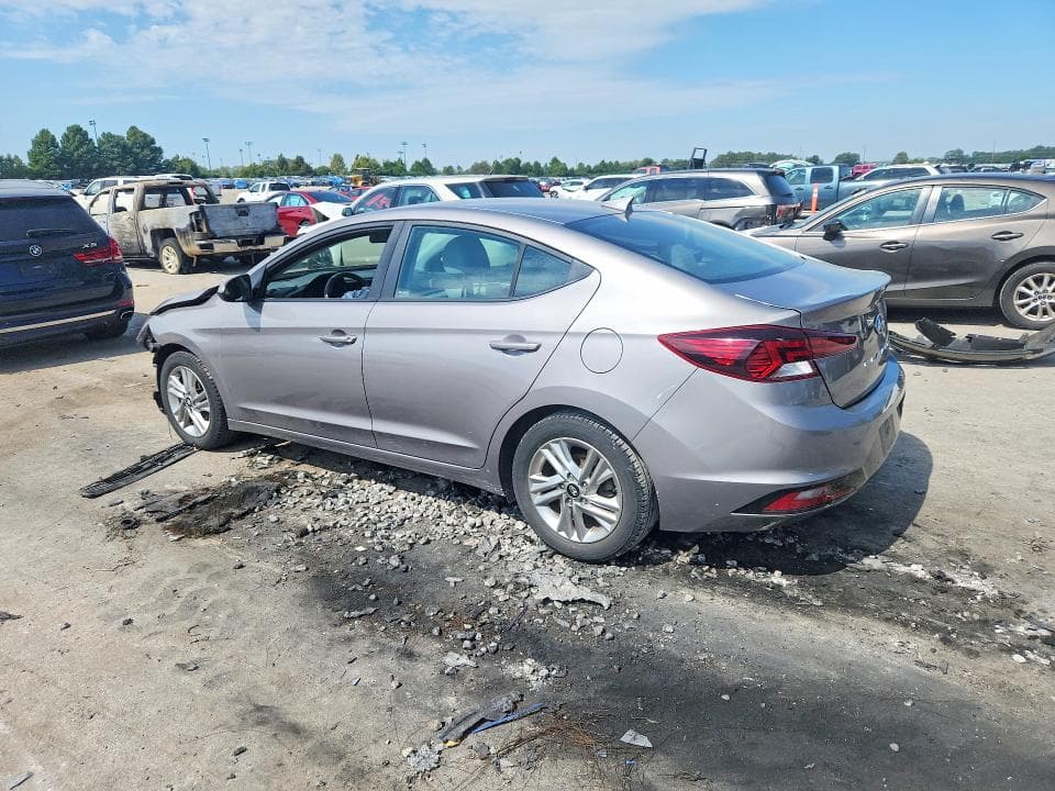 2020 HYUNDAI ELANTRA SEL 2