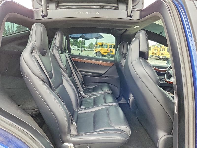 2017 TESLA MODEL X 11