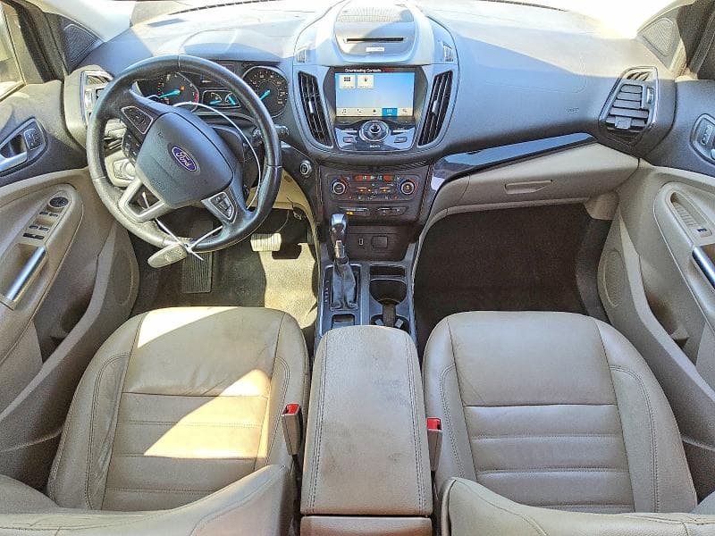 2017 FORD ESCAPE TITANIUM 8