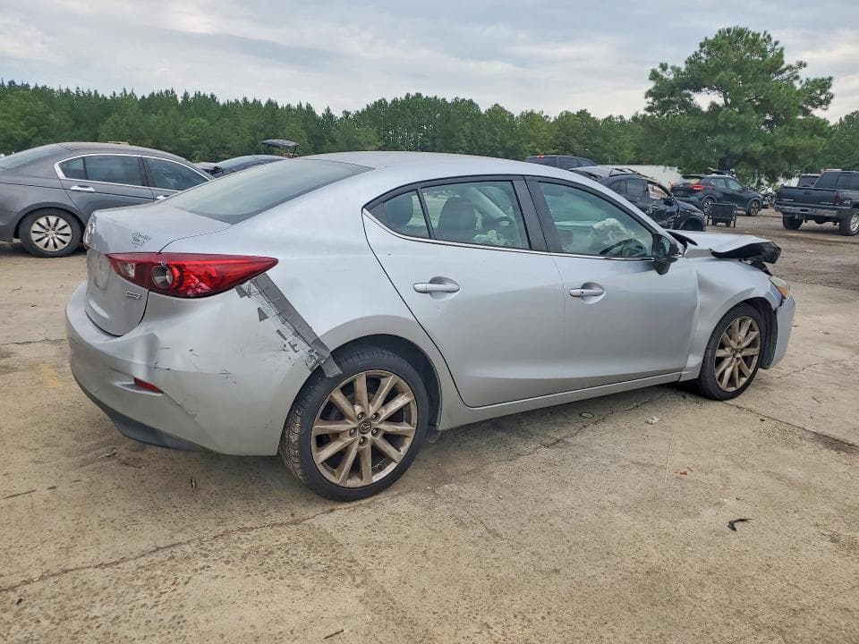2017 MAZDA 3 TOURING 3