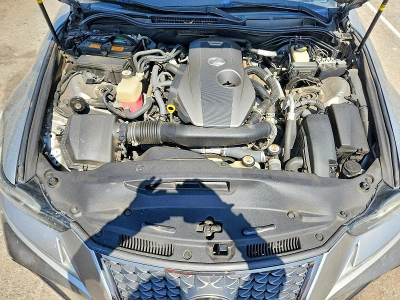 2018 LEXUS IS 300 11