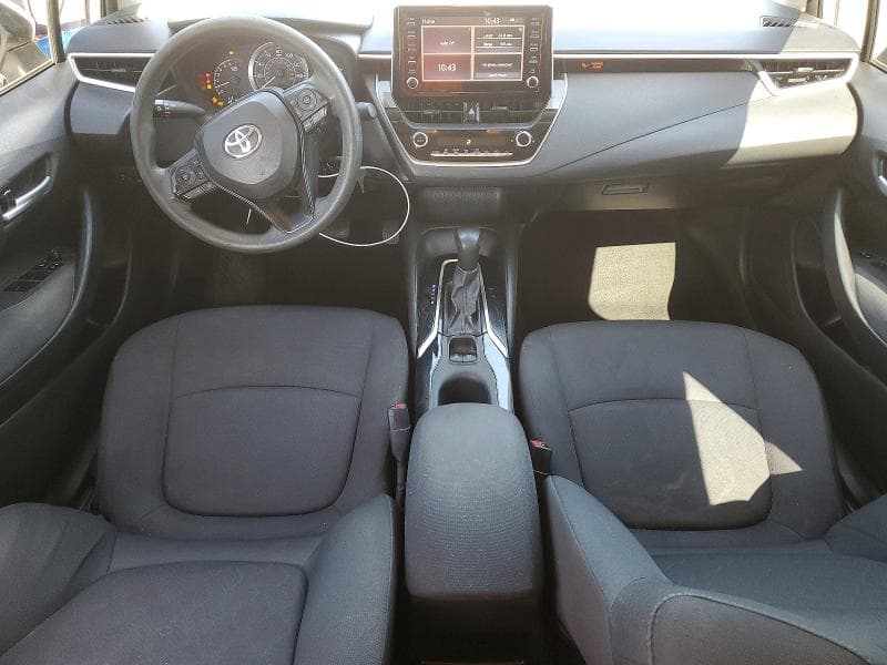 2020 TOYOTA COROLLA LE 8