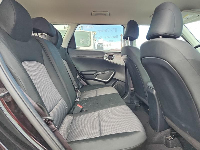 2025 KIA SOUL LX 10