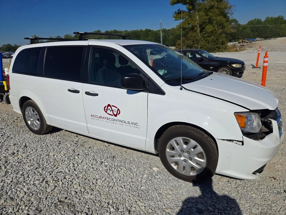 2020 DODGE GRAND CARAVAN SE 4