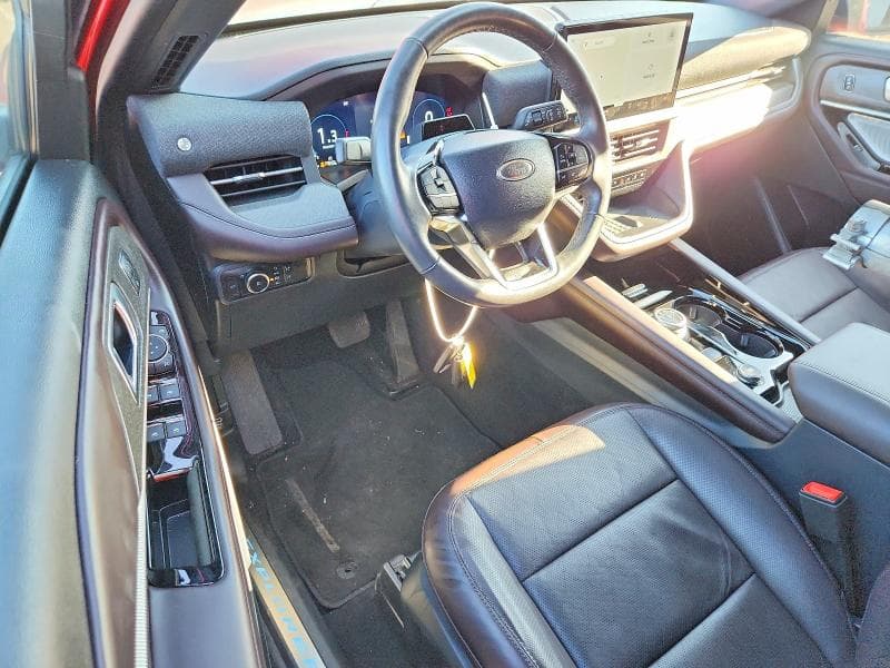 2025 FORD EXPLORER PLATINUM 8