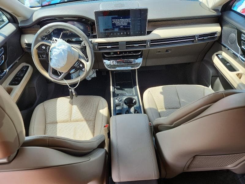 2024 LINCOLN CORSAIR RESERVE 8